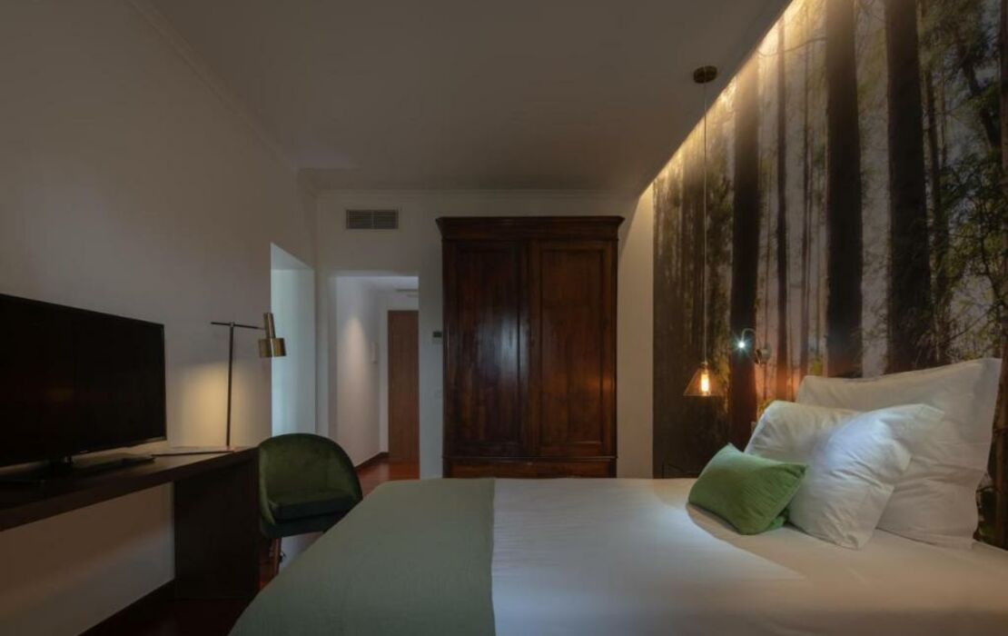 Senhora da Rosa, Tradition & Nature Hotel