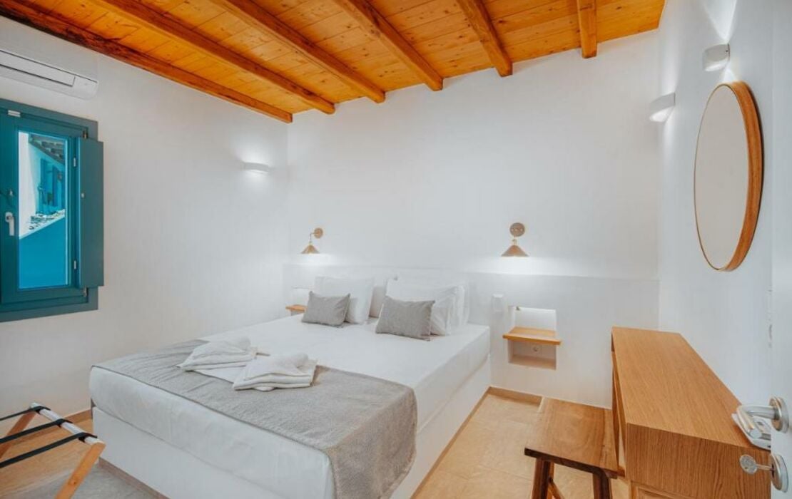 Galazio Suites, Serifos