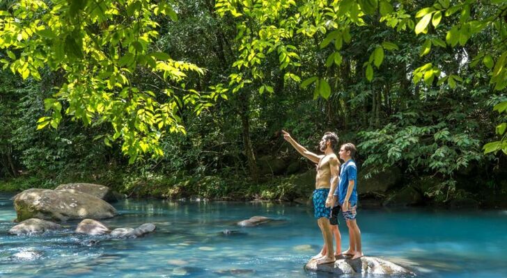 Hideaway Rio Celeste Hotel