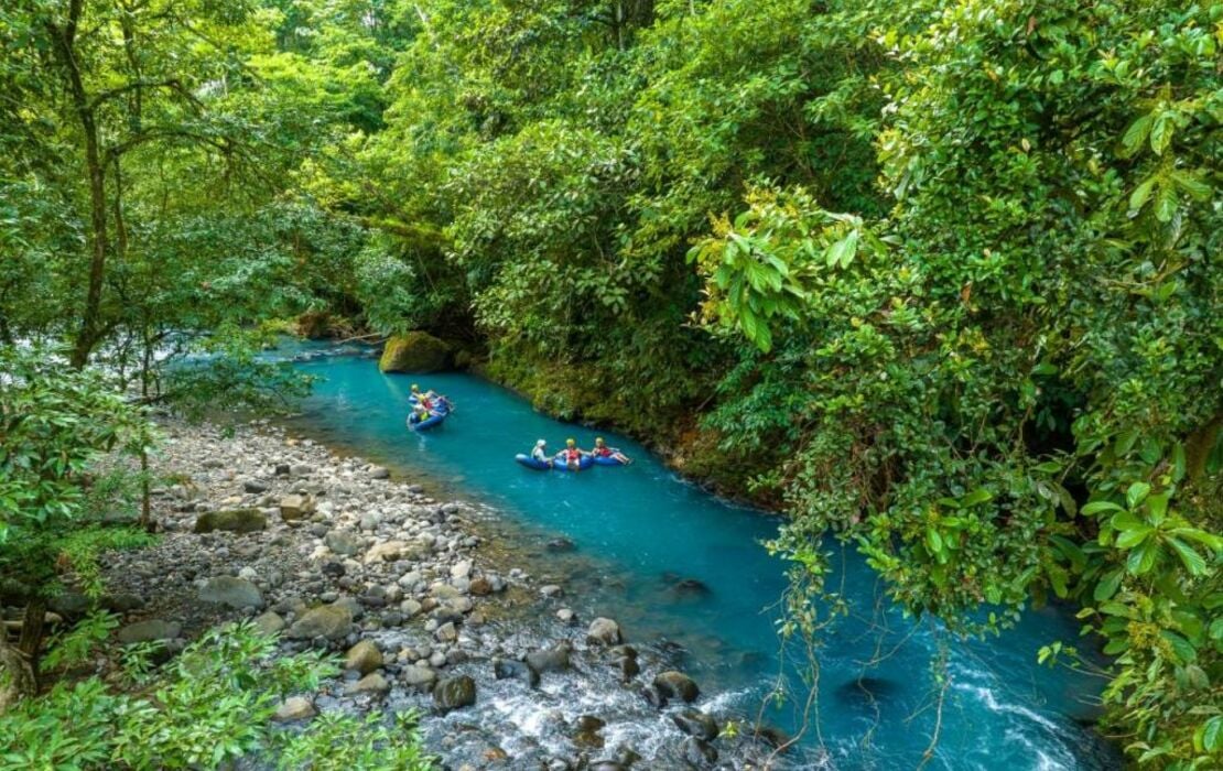 Hideaway Rio Celeste Hotel