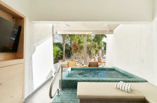 Bahia Hotel & Beach House