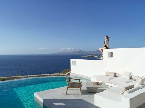 Deos Mykonos - A Myconian Collection Hotel