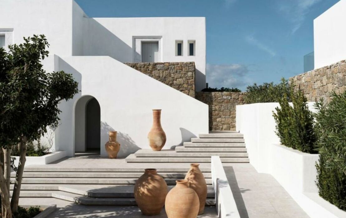 Deos Mykonos - A Myconian Collection Hotel