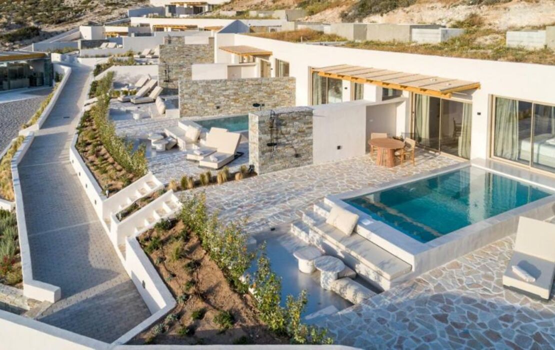 Solus Suites Milos