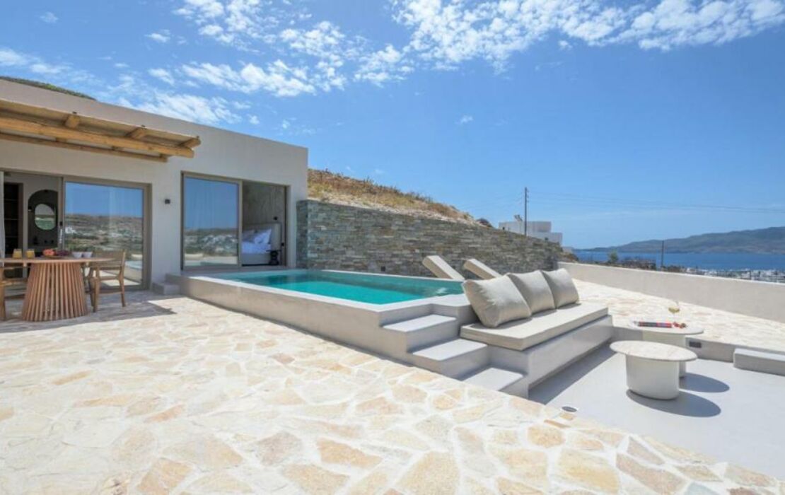 Solus Suites Milos