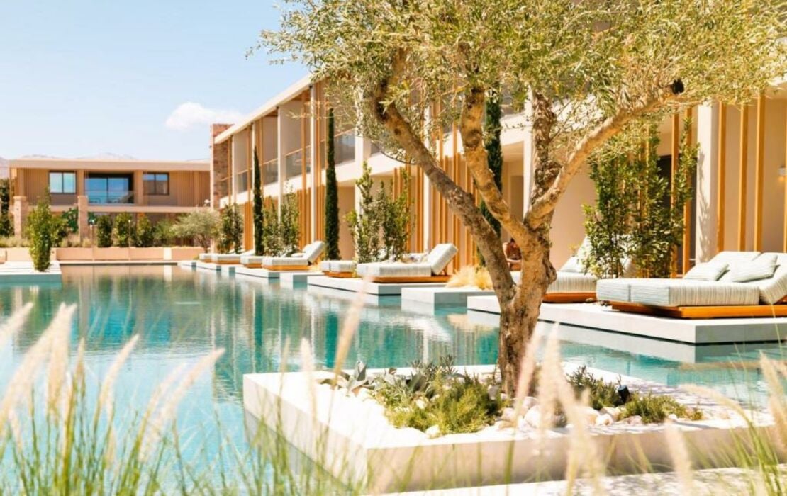 PEARL ISLAND CHIOS HOTEL & SPA