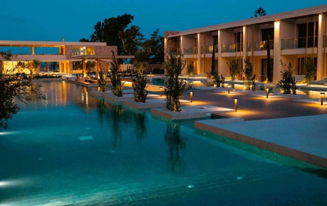 PEARL ISLAND CHIOS HOTEL & SPA