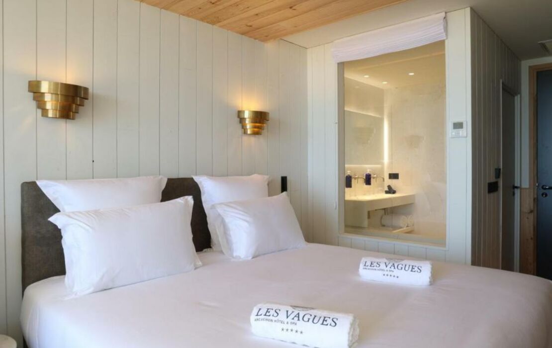 Les Vagues Hotel & Spa