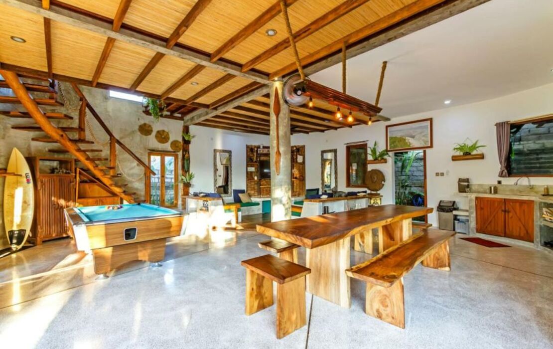 Bukit Surf Villa