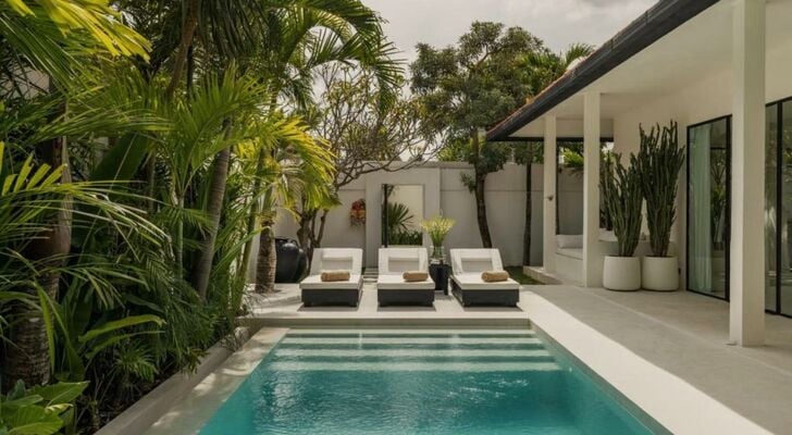 Calamus - Tropical minimalistic villa in Bali