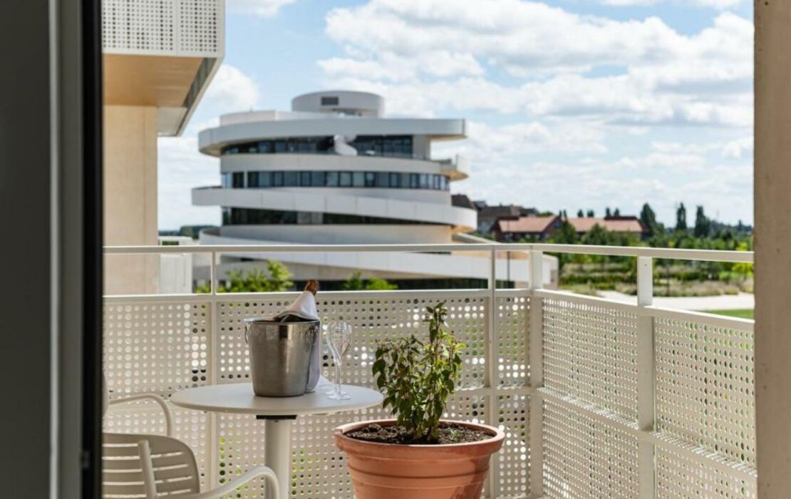 voco Beaune , Cité des Vins, an IHG Hotel