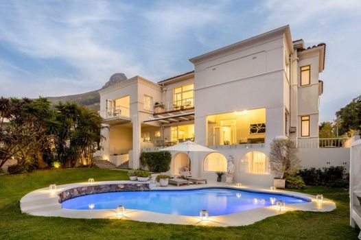 The Clarendon - Fresnaye