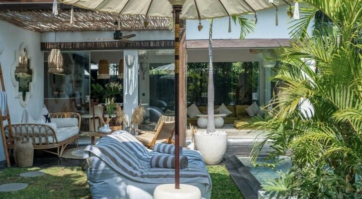 Tropical Oasis in Canggu - Villa Ruby