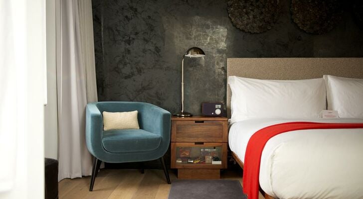 7 Best Hotels on the Lower East Side