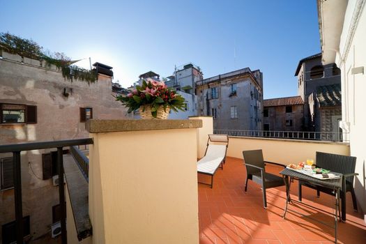 Navona Palace Luxury Inn