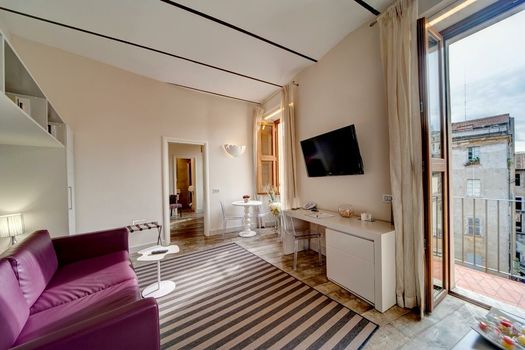 Navona Palace Luxury Inn