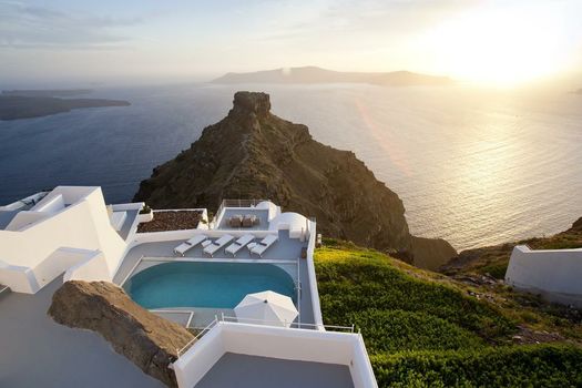 Grace Hotel Santorini, Auberge Resorts Collection