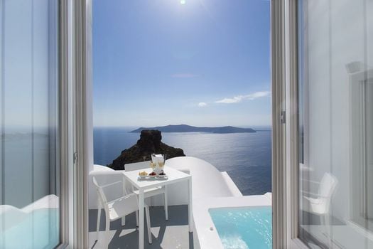 Grace Hotel Santorini, Auberge Resorts Collection