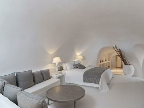 Katikies Chromata Santorini - The Leading Hotels of the World