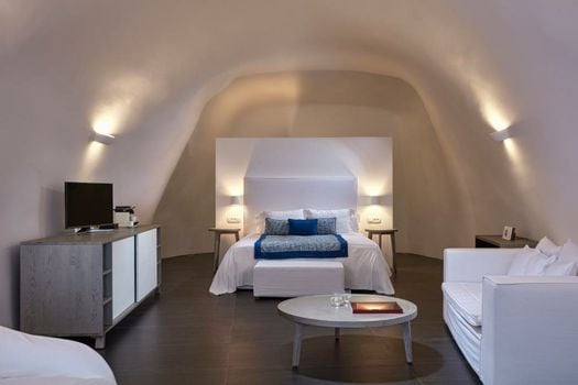 Katikies Chromata Santorini - The Leading Hotels of the World