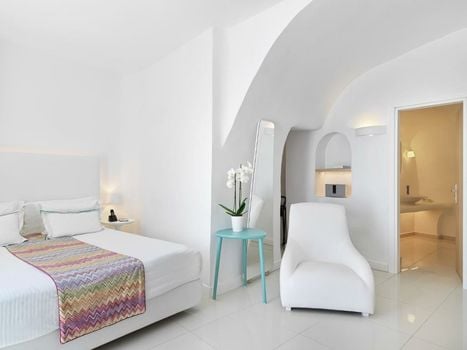 Katikies Chromata Santorini - The Leading Hotels of the World