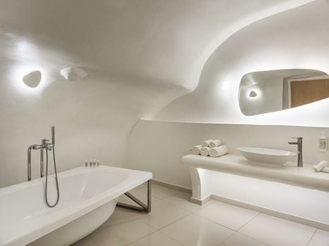 Katikies Chromata Santorini - The Leading Hotels of the World