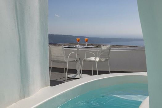 Katikies Chromata Santorini - The Leading Hotels of the World