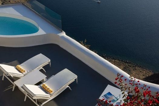 Katikies Chromata Santorini - The Leading Hotels of the World