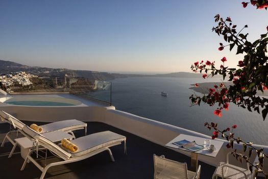 Katikies Chromata Santorini - The Leading Hotels of the World