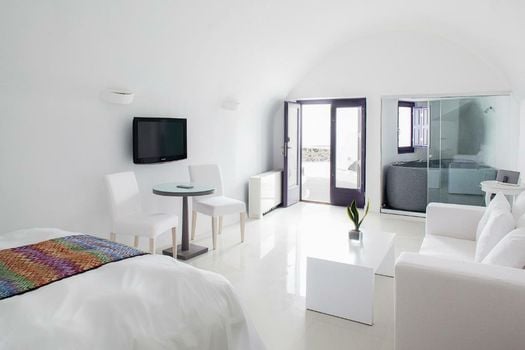 Katikies Chromata Santorini - The Leading Hotels of the World