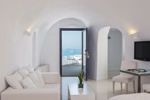 Katikies Chromata Santorini - The Leading Hotels of the World