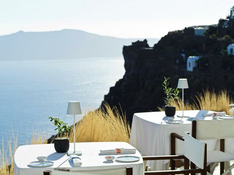 Katikies Chromata Santorini - The Leading Hotels of the World