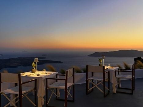 Katikies Chromata Santorini - The Leading Hotels of the World