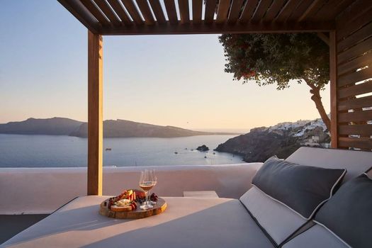 Katikies Kirini Santorini - The Leading Hotels Of The World