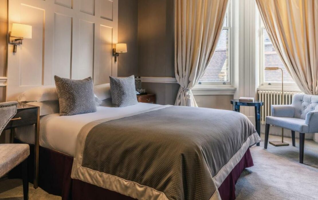 11 Cadogan Gardens Hotel & Apartments