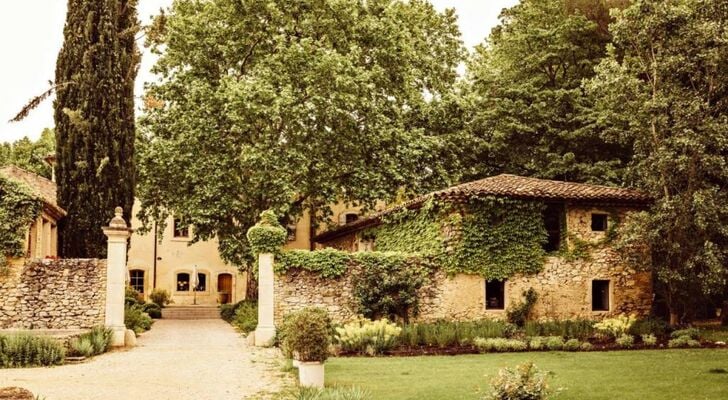 Le Galinier, Lourmarin, an authentic Beaumier Guesthouse