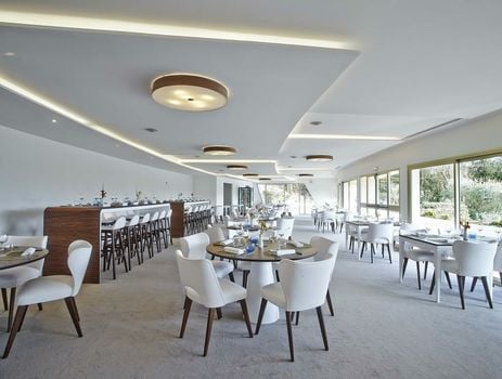 Hotel Restaurant La Vague de Saint Paul & Spa