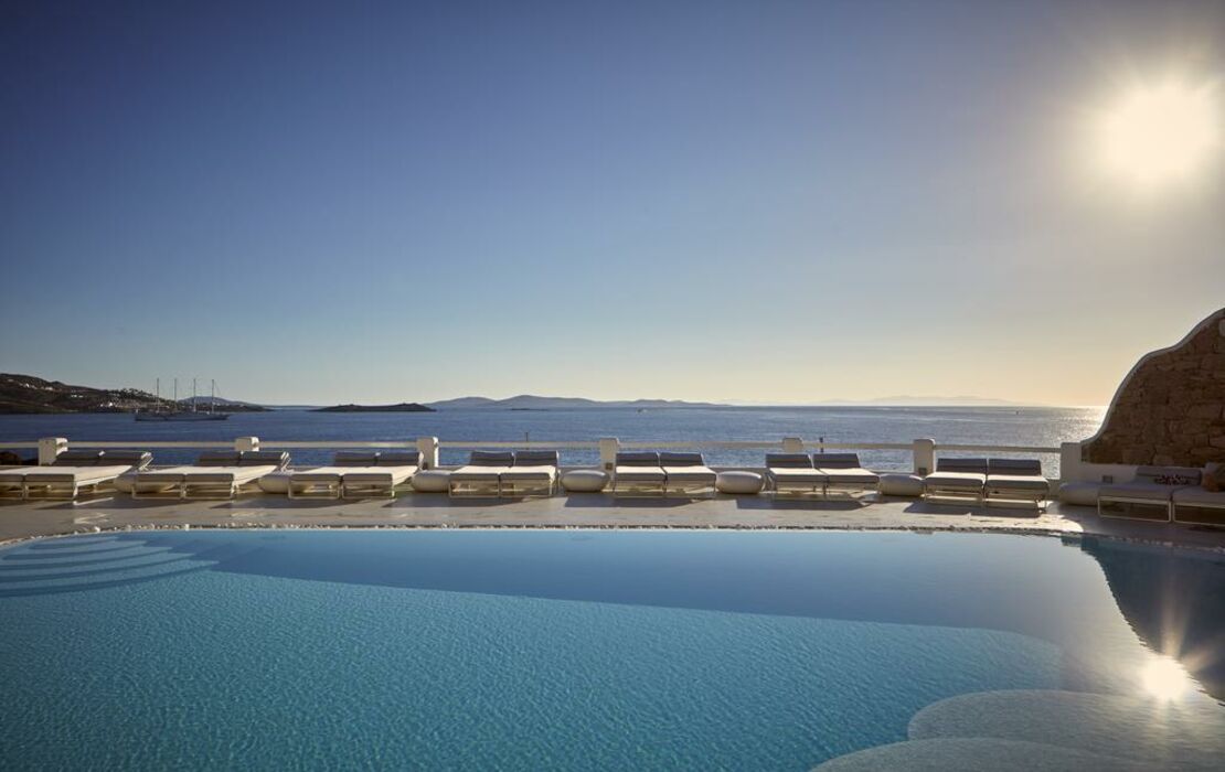 Kouros Hotel & Suites, a Design Boutique Hotel Mýkonos Town, Greece