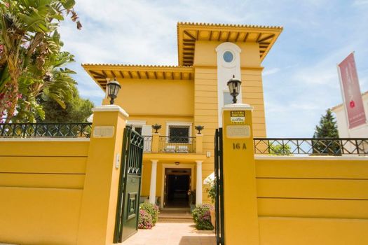 Hotel Boutique Villa Lorena by Charming Stay Adults Recommended